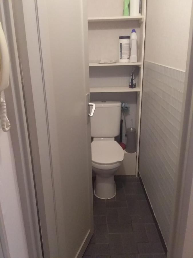 Chambre Chez L'Habitant Cenon Exteriör bild